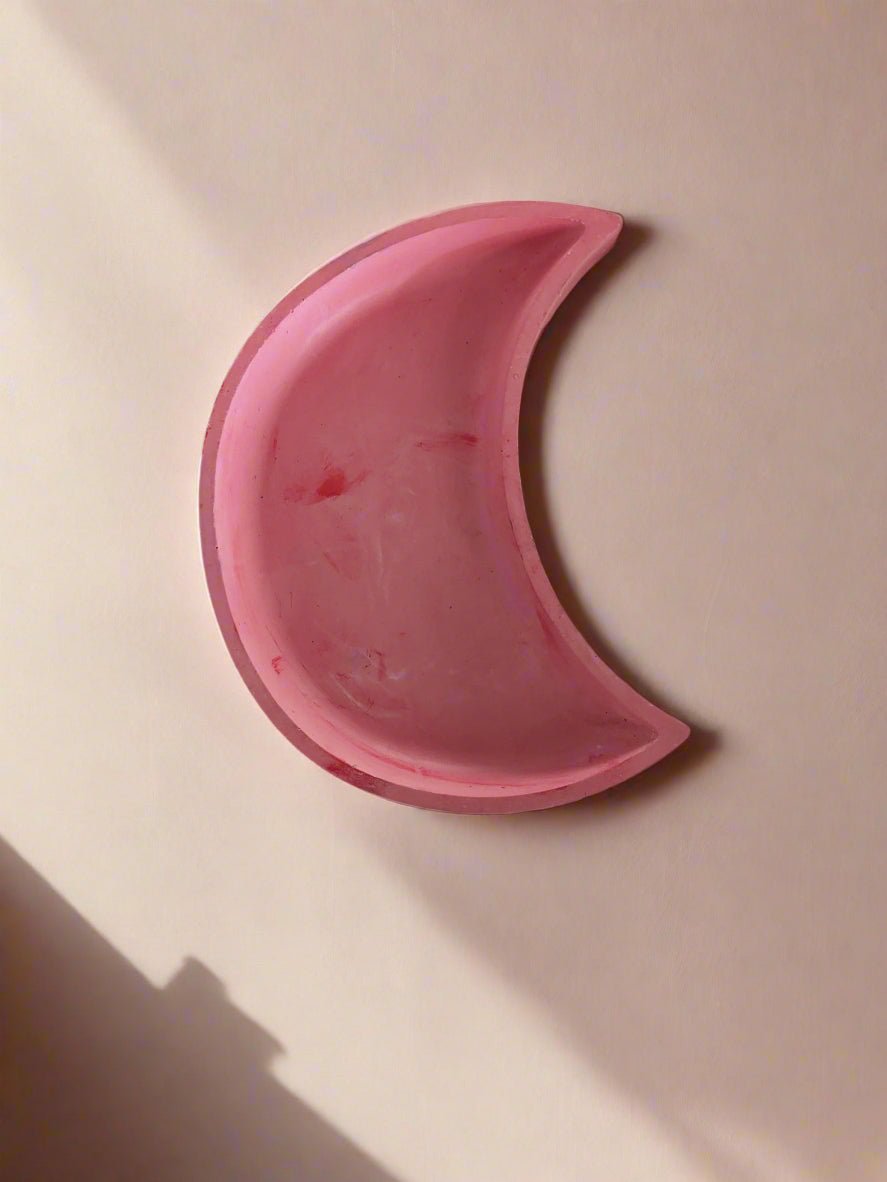 Handmade Half Moon Gypsum Tray – Crescent Concrete Tray - ZyndlGypsum Trays