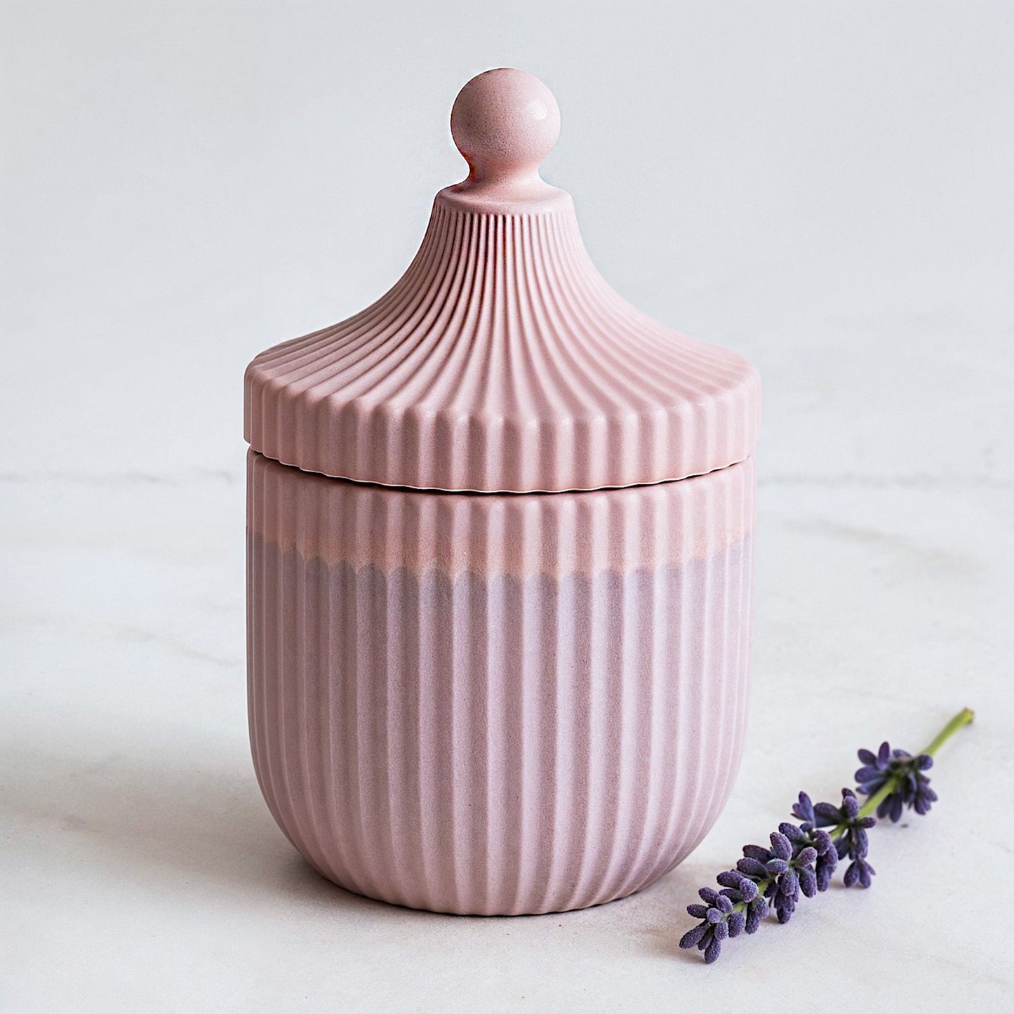 Handmade Lavender Scented Coconut Wax Candle – 8 oz - ZyndlCandles