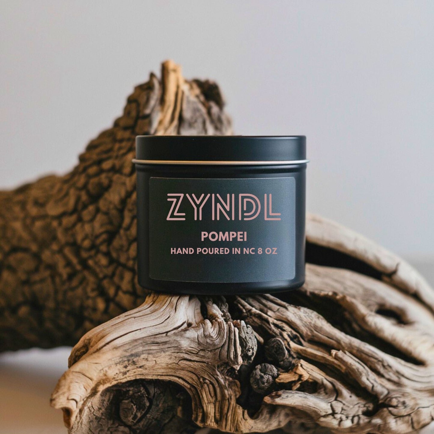 Moss Scented Candle - ZYNDL POMPEI | Hand - Poured Coconut Wax Vegan Candle - ZyndlCandles