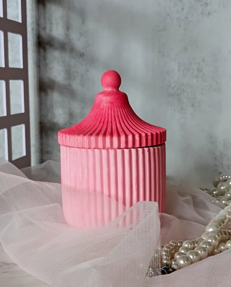 Southern Belle - Rose Scented Candle - ZyndlCandles