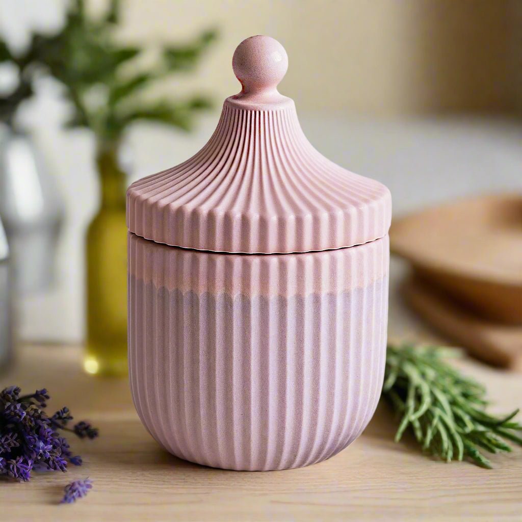Handmade Lavender Scented Coconut Wax Candle – 8 oz - ZyndlCandles